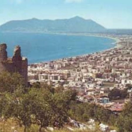 Art Deco City Center Near The Beach! Διαμέρισμα Terracina Εξωτερικό φωτογραφία